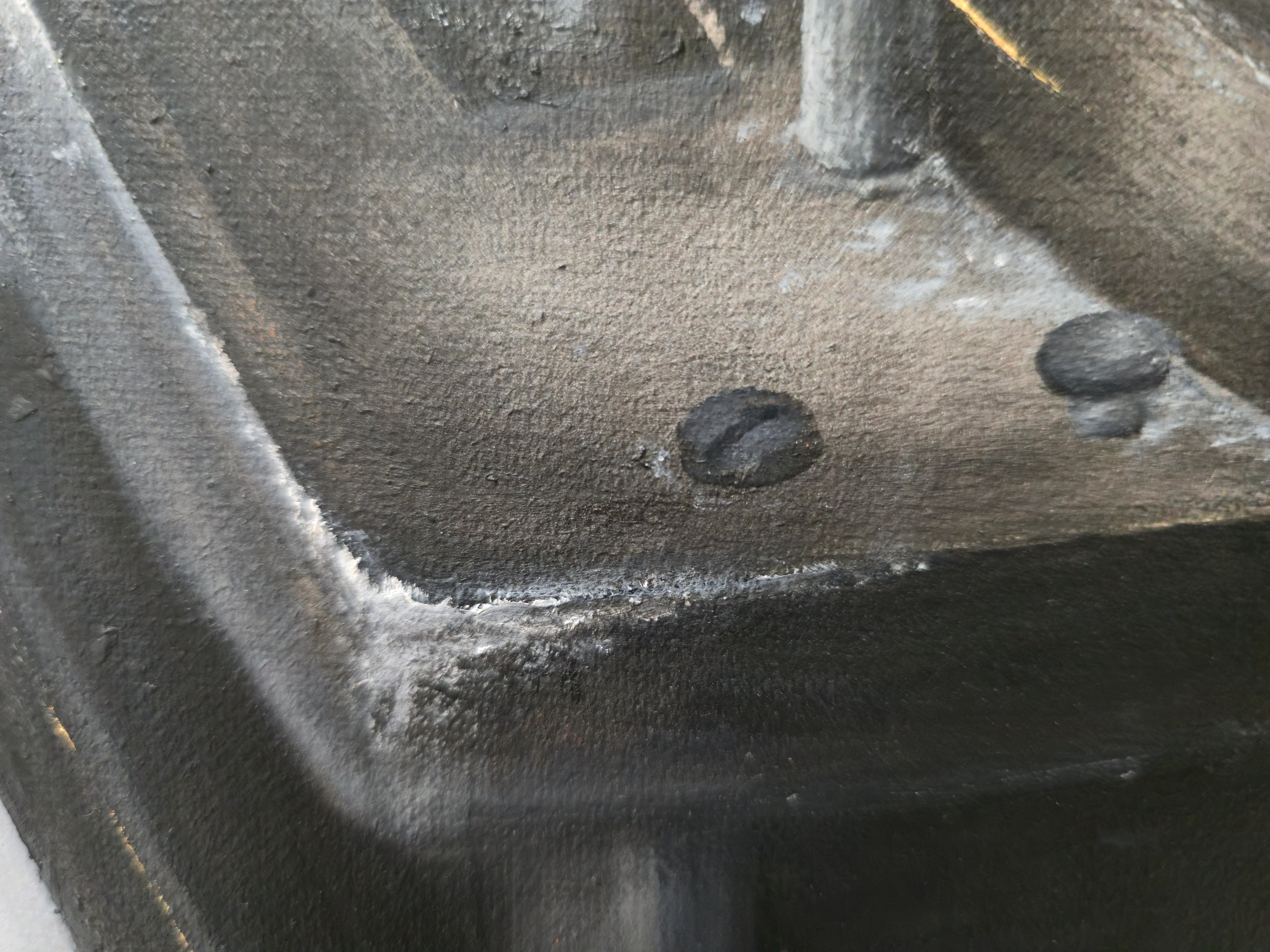 Texture and detail of Agu Kleme artwork